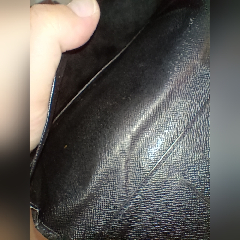 Louis Vuitton Epi Black Long Bifold Wallet/ check book - Picture 9 of 13